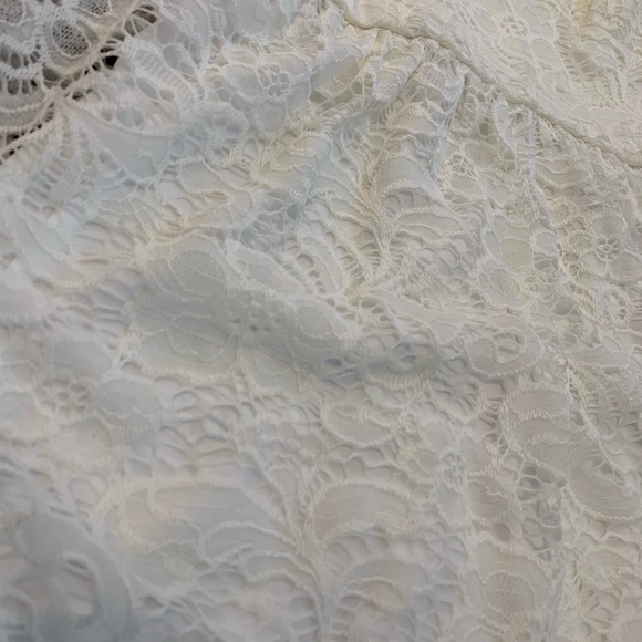 Classic White Lace Dress - Picture 2 of 3
